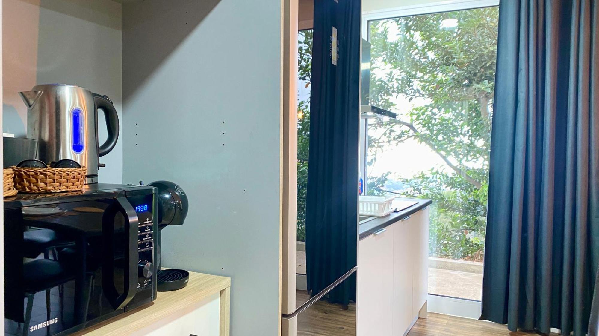 Studio Geek Villa - Open Space - 5M From 5 Top Attractions - Pool All Year Round, Dining Pergola, Barbecue - Funchal Matrix Holiday Home ภายนอก รูปภาพ