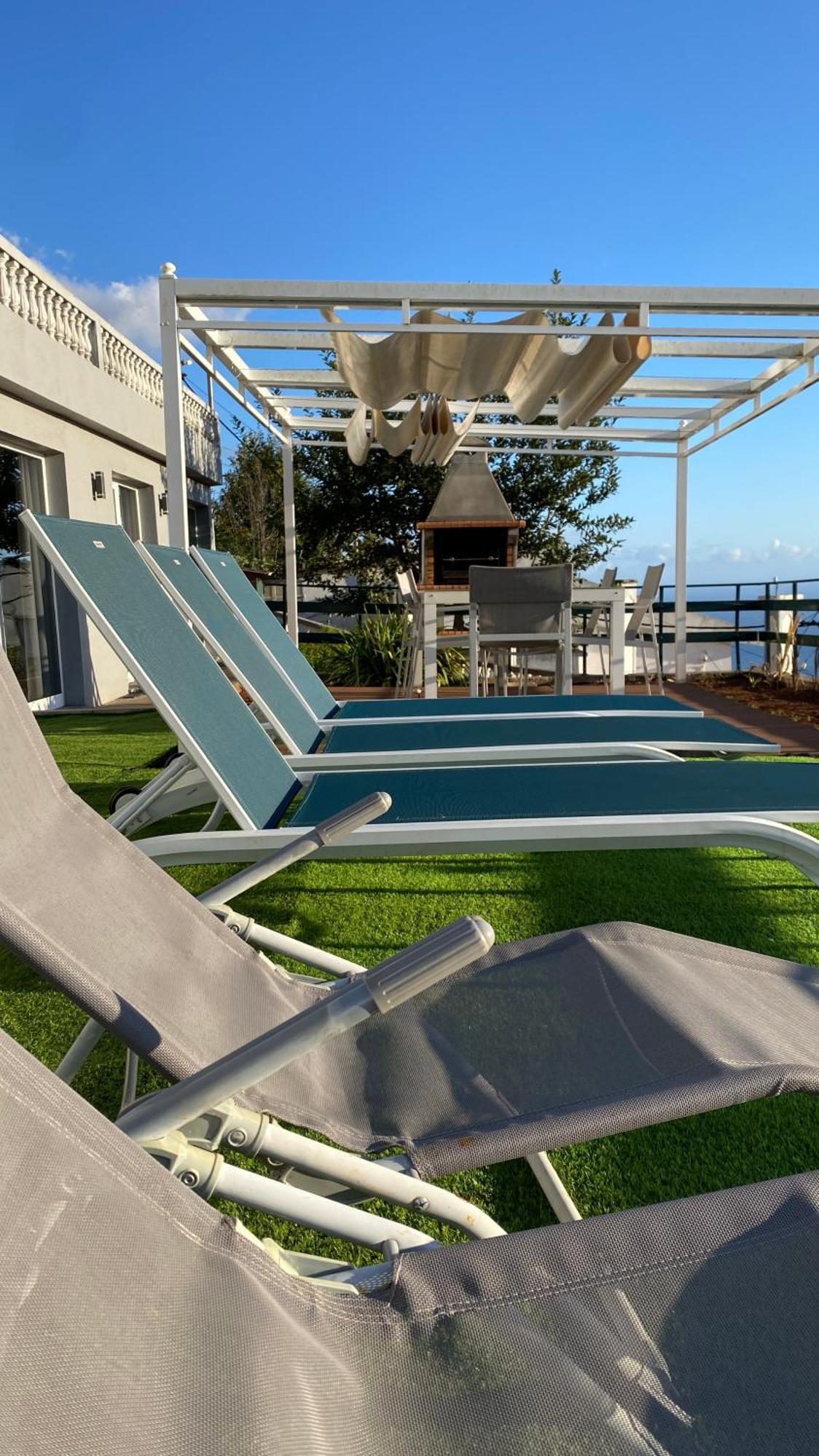 Studio Geek Villa - Open Space - 5M From 5 Top Attractions - Pool All Year Round, Dining Pergola, Barbecue - Funchal Matrix Holiday Home ภายนอก รูปภาพ